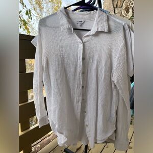 White loses long sleeve beach top